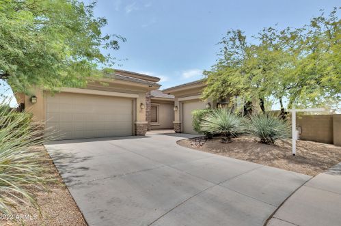 32005 16th Ave, Phoenix AZ  85085-9014 exterior
