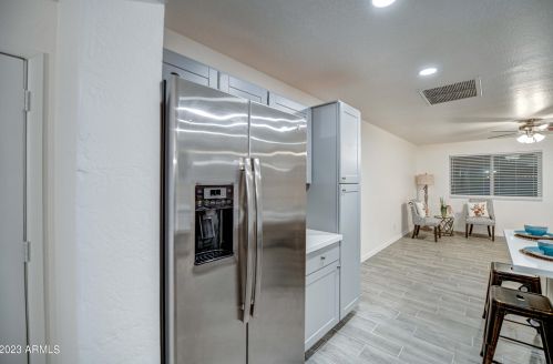 12616 20th Dr, Phoenix AZ  85029-2611 exterior