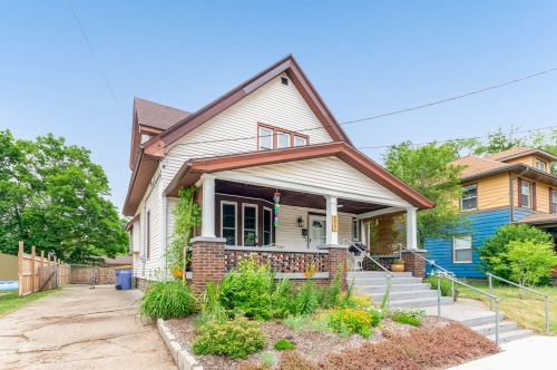 517 Worden St, Grand Rapids, MI 49507-1249