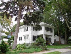14 Ardmore Ter, Newton, MA 02465-2310