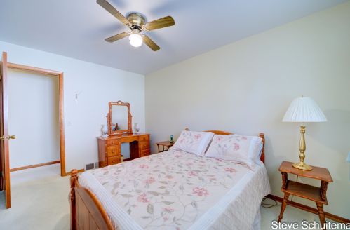 1569 Marlboro Rd, Meskegon MI exterior