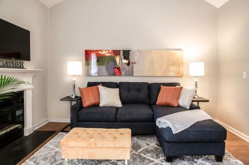 3804 Benjamin Ct, Atlanta GA 30331-2056 exterior