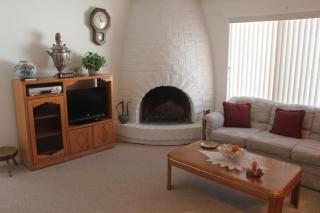 1512 No Le Hace, Tucson, AZ 85713-1121