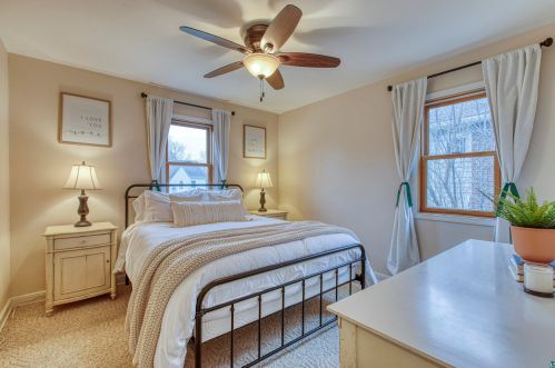 4321 Dodge St, Duluth MN 55804-1409 exterior