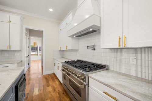 1055 Church St, Smyrna GA exterior