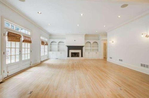 700 Brookwoods Trce, Atlanta GA 30342-2473 exterior