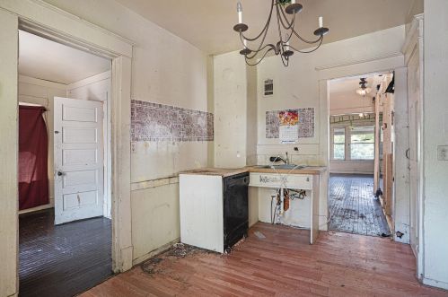 411 11 St, Grand Rapids MI 49504-4428 exterior