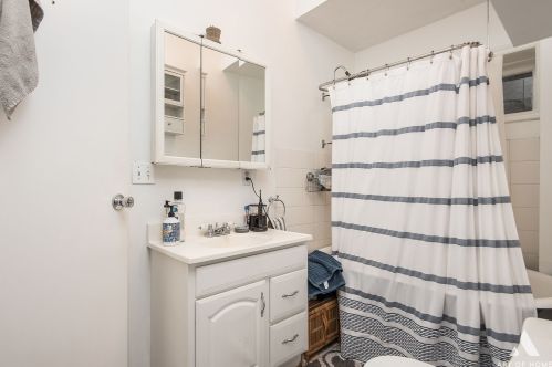 907 Racine Ave, Chicago IL 60643-5402 exterior