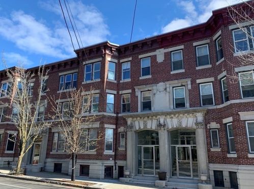 105 Winchester St, Brookline MA  02446-2755 exterior