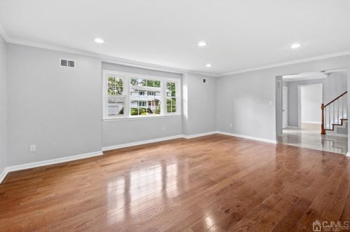 36 Montclair Ave, Edison NJ  08820-2021 exterior