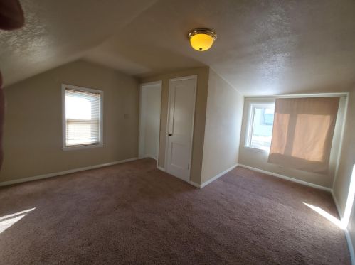 1314 49, Milwaukee WI 53208-1735 exterior