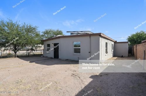 844 37 St, Tucson AZ 85713-4908 exterior