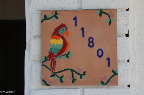 11801 36th Pl, Phoenix AZ  85028-1414 exterior