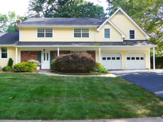 41 Wanda Ave, Wayne NJ  07470-6547 exterior