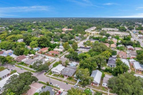 1306 18th Ave, Tampa FL 33605-2639 exterior