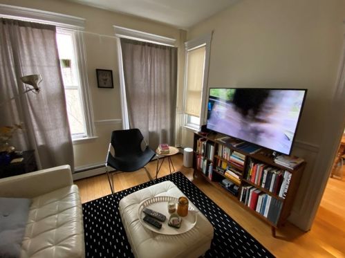 35 Myrtle St, Boston MA 02108 exterior