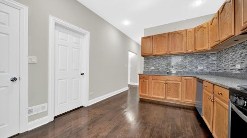 1215 71st Pl, Chicago IL  60619-1305 exterior