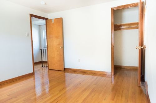 7209 Mcclure Ave, Pittsburgh PA 15218-2307 exterior