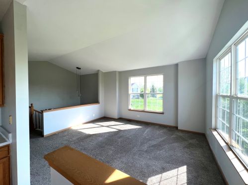 1750 Fieldstone Dr, Joliet IL 60404-8111 exterior