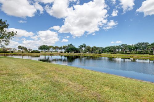 12708 Coral Lk Dr, Boynton Beach FL 33437-4142 exterior