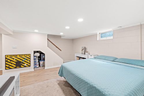 5006 Colonial Ct, Milwaukee WI 53220-2013 exterior