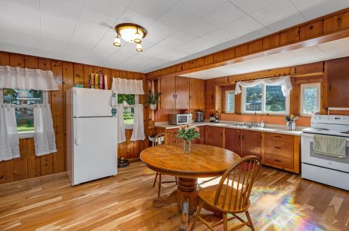 602 Main St, Three Rivers MI  49093-1632 exterior