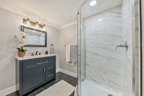 5334 Kincaid St, Pittsburgh PA  15224-1241 exterior