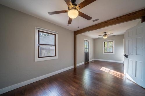 4711 Bay View Ave, Tampa FL 33611-1127 exterior