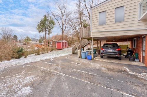 839 Bower Hill Rd, Pittsburgh PA 15243-1508 exterior