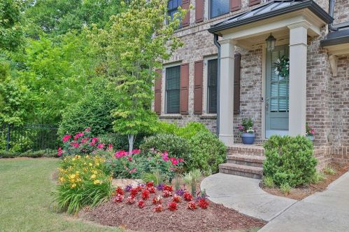 3573 Brookleigh Ln, Atlanta GA 30319-2219 exterior