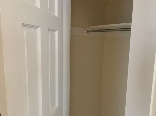 650 Metropolitan Ave, Boston MA exterior