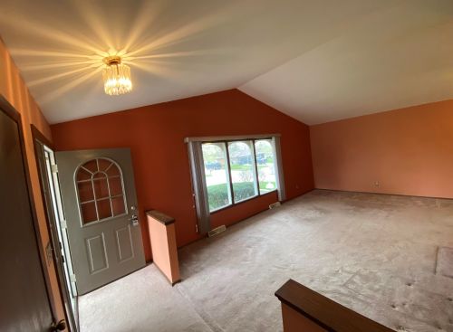 7939 Leroy Ave, Milwaukee, WI 53220-2830