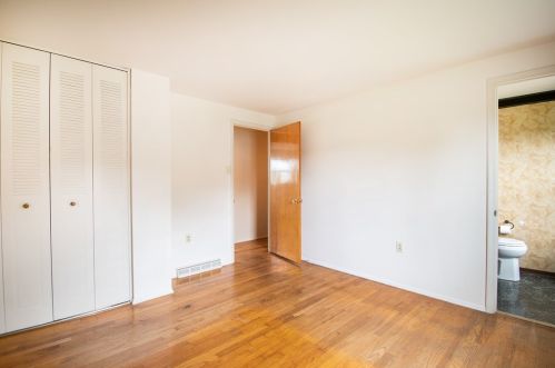 113 Newgate Dr, Monaca PA 15061-2657 exterior