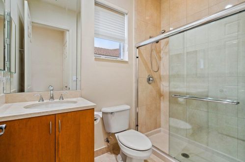 6737 Watertown Dr, Boynton Beach FL 33437-3938 exterior