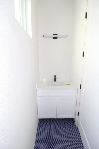 5421 Blue Bird Ln, Austin TX 78745-3149 exterior