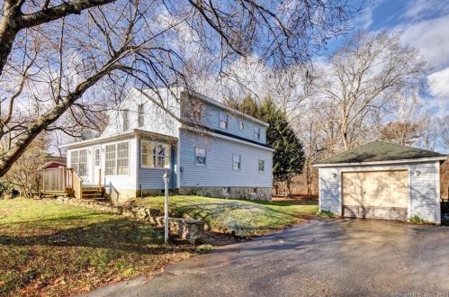 69 Soap St, Killingly, CT 06241-1611