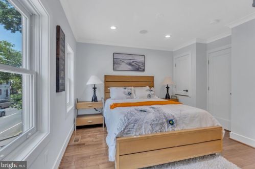 315 Patrick St, Alexandria VA 22314-2443 exterior