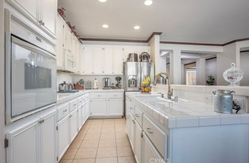 19148 Painted Rock St, Perris CA  92570-6534 exterior