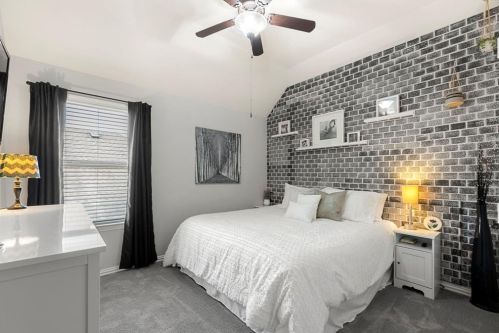 331 Kinderwood Trl, Montgomery TX 77316-2121 exterior