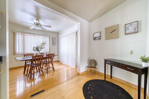 10900 Hampton Ave, Milwaukee WI 53225-3839 exterior