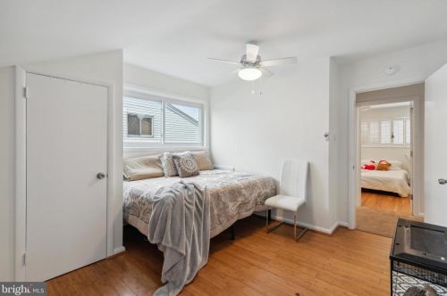 316 Glengary Dr, Pittsburgh PA 19083-2714 exterior