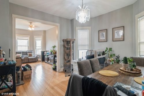 4326 Avers Ave, Chicago IL 60618-1013 exterior