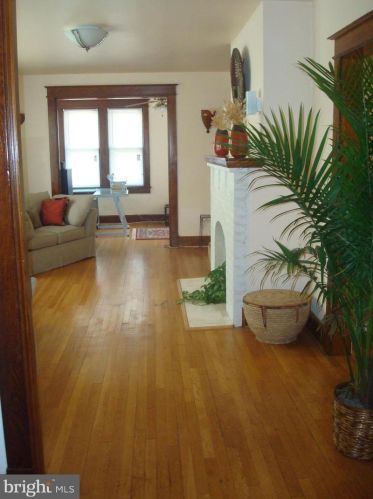 1409 Monroe St, Washington DC  20017-2916 exterior