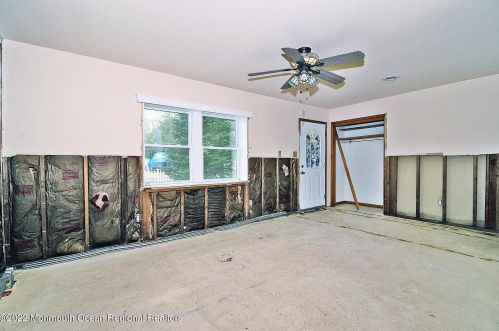 202 Conifer Dr, Lacey NJ 08731-3003 exterior