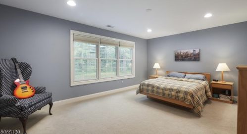 62 Lara Pl, Warren NJ 07059-3009 exterior