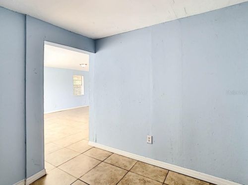 1508 Waters Ave, Tampa FL 33604-2724 exterior