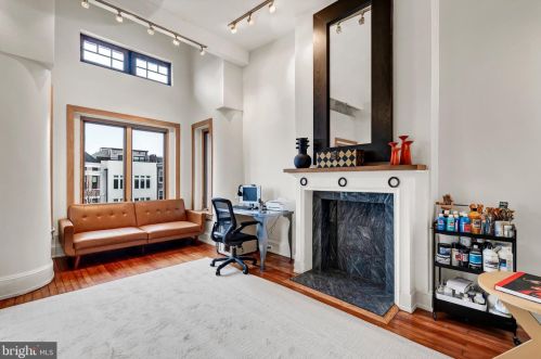 2728 13th St, Washington DC 20018-3901 exterior