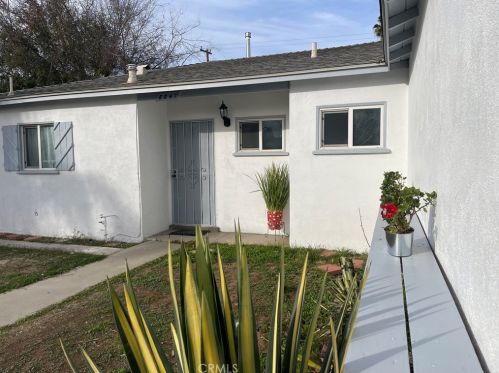8847 Campbell Ave, Riverside, CA 92503-2406