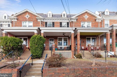 33 Hamilton St, Washington DC 20011-6360 exterior