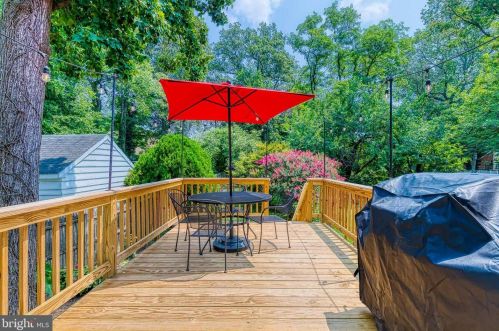 8205 Roanoke Ave, Silver Spring MD 20912-6208 exterior